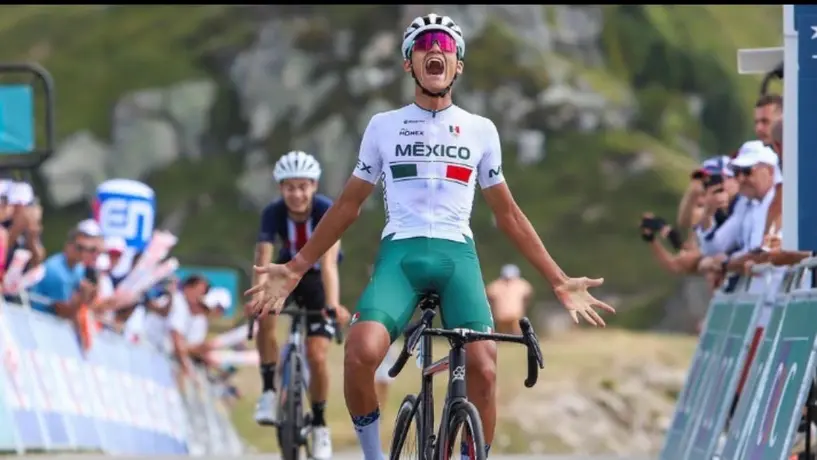 Isaac del Toro hace historia tras ganar la sexta etapa del Tour de l ́Avenir
