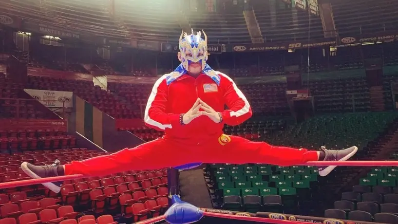 Exluchador de la WWE no podrá utilizar los colores de México en el Grand Prix