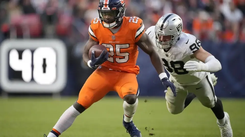 Baltimore Ravens contrata a Melvin Gordon para la próxima temporada de la NFL
