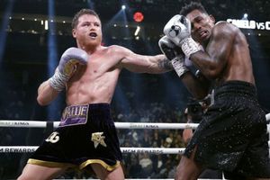 Jermell Charlo tras caer ante Canelo Álvarez: "Sentí que no era yo mismo"