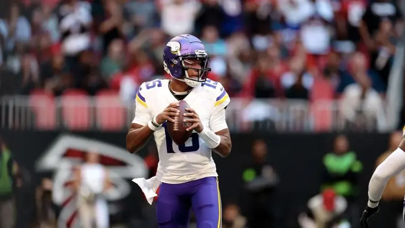 Joshua Dobbs fue felicitado por la NASA tras la victoria de los Vikings