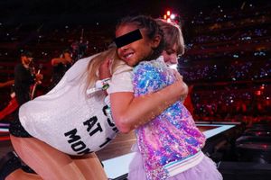 ¡Emotivo! Taylor Swift y su gran gesto con la hija de Kobe Bryant durante concierto