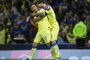 Henry Martín se 'burla' de la estatura de Alejandro Zendejas