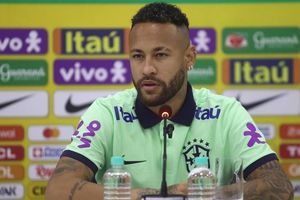 Neymar le respondió a Neto tras sus comentarios: "Este tipo es un imb***"