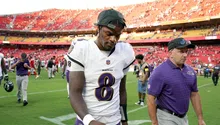 John Harbaugh revela cuándo regresará Lamar Jackson