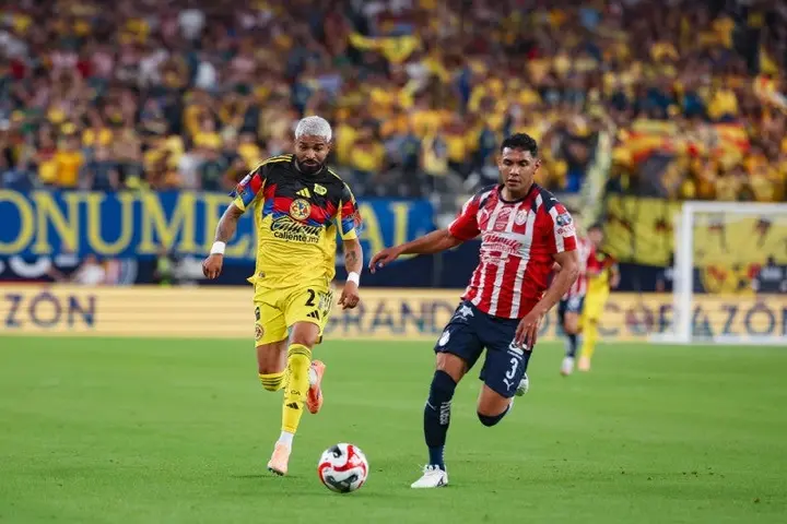 Rodrigo Aguirre y Gilberto Sepúlveda en el amistoso en Phoenix | X: @ClubAmerica