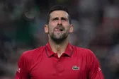Novak Djokovic se niega a comentar sobre su estado físico tras derrota ante Valentin Vacherot