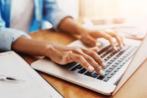 Diputada de Morena propone permitir home office temporal ante lluvias e inundaciones en la CDMX