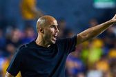 Guido Pizarro dirige con carácter: así vive su debut como DT de Tigres