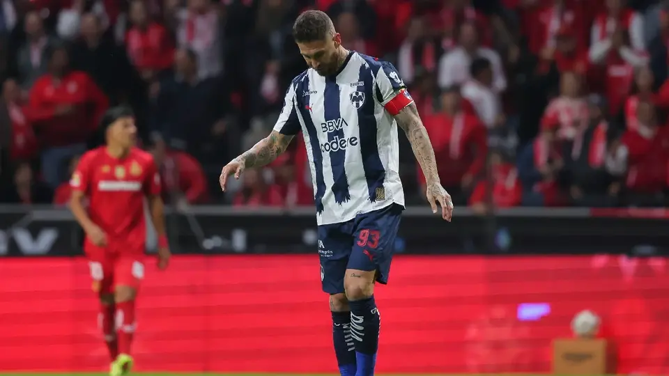 Carlos Hermosillo revienta a Sergio Ramos: “Vino a México para hacer basura”