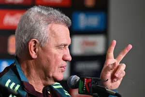 Adrián Marcelo estalla contra el Vasco Aguirre: “Es un engañabobos”