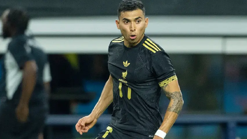 Orbelín Pineda no se olvida de Chivas | IMAGO7