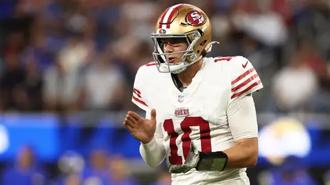 Big-Mac a la carga: Jones apunta a ser el quarterback titular de 49ers ante Buccaneers