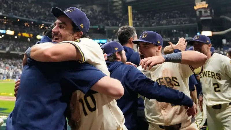 Postseason MLB I AP