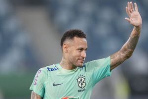 Neymar desata emotivo momento con regalo para Messi y sus hijos