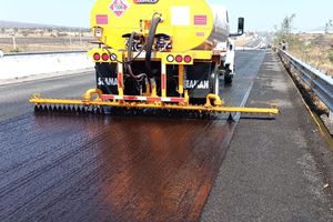 SICT mete turbo en Guanajuato: supervisan tren de pavimentación en la Salvatierra-Celaya