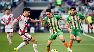Betis y Fidalgo no pasan del empate ante el Rayo Vallecano