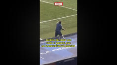 JARDINE reclamó el Penalti que no se le marcó al AMÉRICA en el partido frente a PUEBLA.