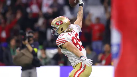 George Kittle en el Estadio Azteca en su última visita con los 49ers | IMAGO7