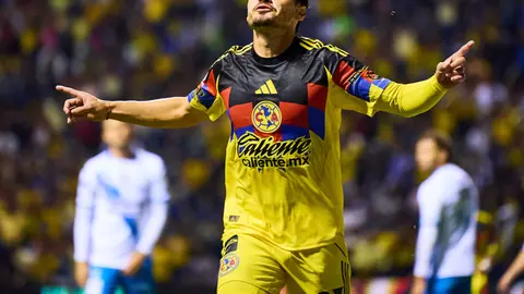 Raphael Veiga festejando su primer gol con América | MEXSPORT