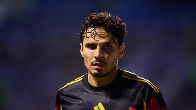 'La peor samba que he visto': Brasileños se burlan del baile de Raphael Veiga con América