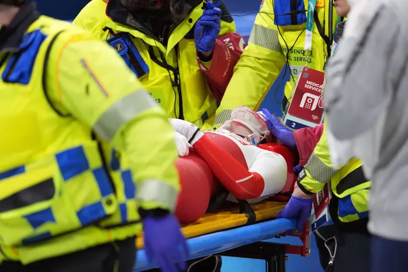 Kamila Sellier trasladada al hospital | AP