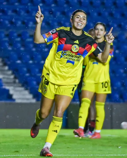 Kiana Palacios celebra gol con América | IMAGO7