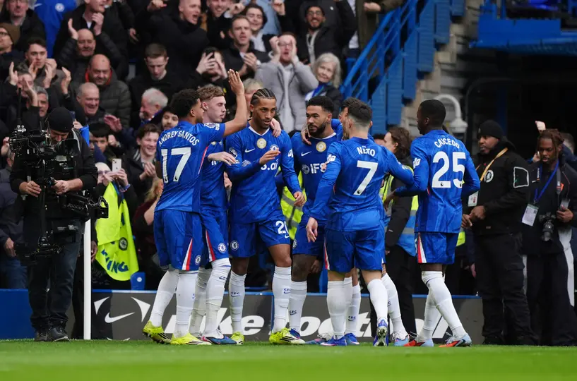 Chelsea celebrando la anotación ante el Burnley l AP