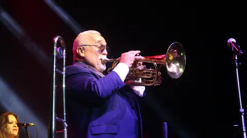 La noticia de su muerte fue confirmada por sus familiares a través de un comunicado / FB: @WillieColonOnLine
