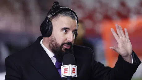 ¿Álvaro Morales a TUDN? "El Brujo" revela ofertas 'irresistibles' de Televisa