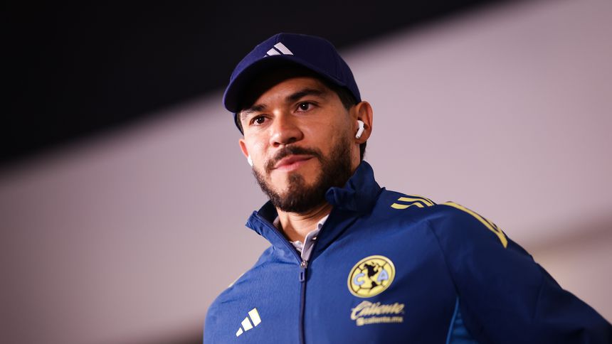 Henry Martín, en el Estadio Cuauhtémoc | MEXSPORT