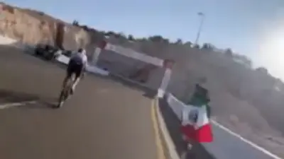 Fan mexicano protagoniza emotivo momento con Isaac del Toro