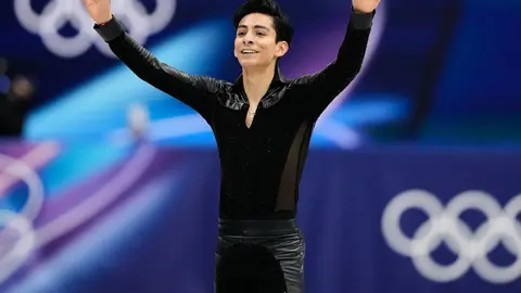 Donovan Carrillo avanza a la final tras el programa corto y sigue destacando en su temporada
