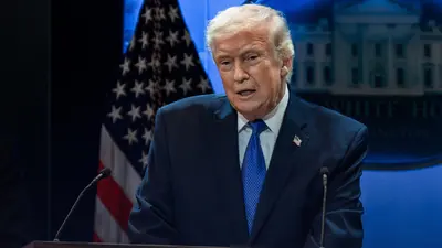 Corte Suprema frena aranceles de Trump; el presidente responde con nuevo impuesto global