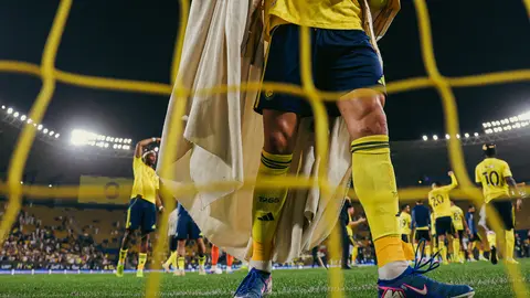 Cristiano Ronaldo celebrando tras doblete y 964 goles l X:AlNassrFC