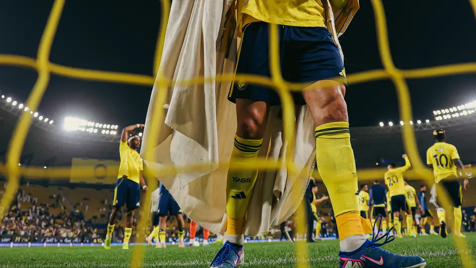 Cristiano Ronaldo celebrando tras doblete y 964 goles l X:AlNassrFC