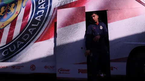 Llegada de Chivas a Puebla l X:Chivas