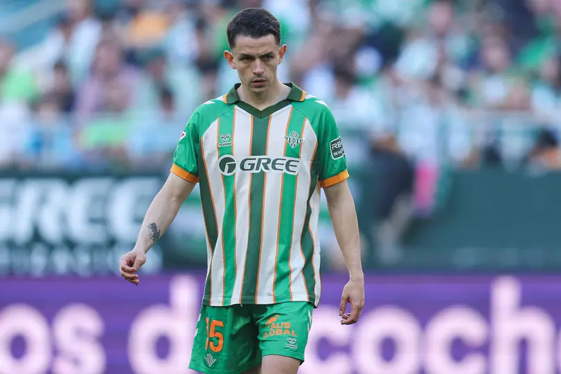 Fidalgo en un partido con el Betis | Grosby Group