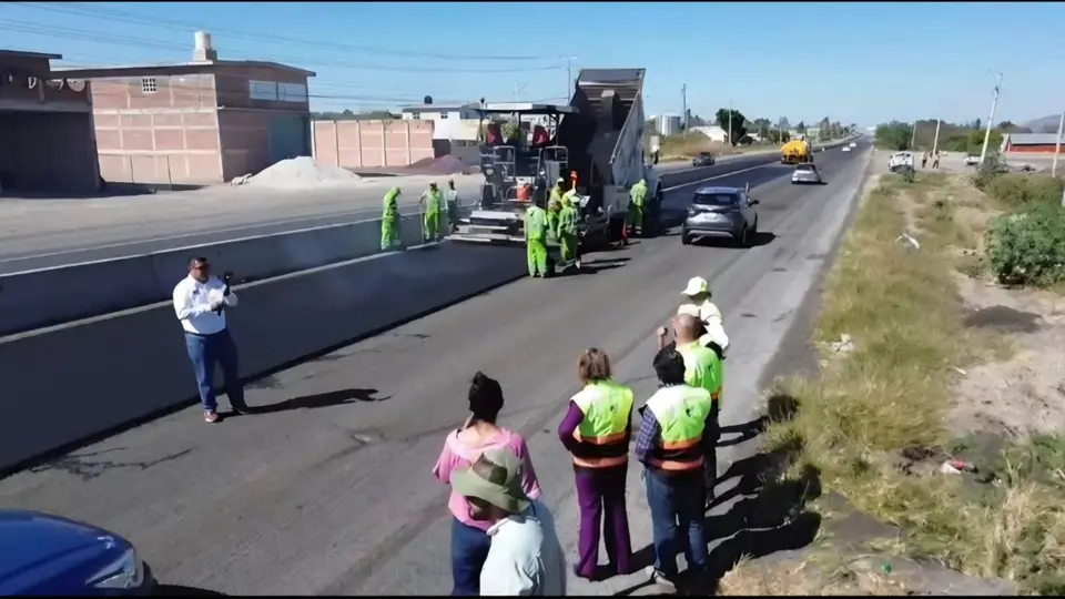 Esteva Medina informó que en Guanajuato se atenderá cerca del 40 por ciento de la Red Carretera Federal / Especial