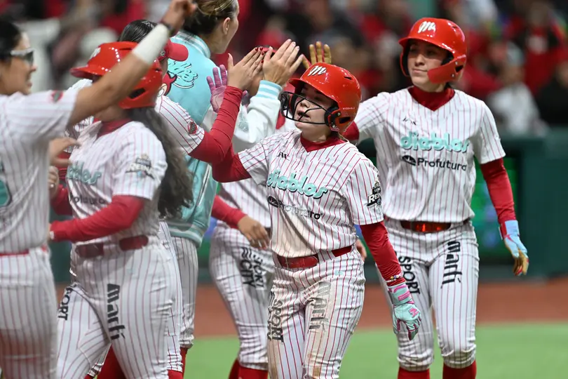 Liga Mexicana de Softbol l X:DiablosFem