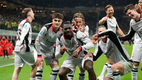 Milan vence al Torino l AP