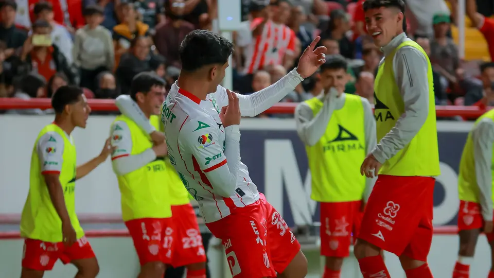 Necaxa celebrando el gol de Tomás Badaloni | MexSport