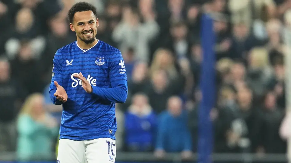 Iliman Ndiaye celebrando el triunfo del Everton ante Chelsea I AP