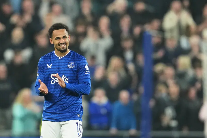 Iliman Ndiaye celebrando el triunfo del Everton ante Chelsea I AP