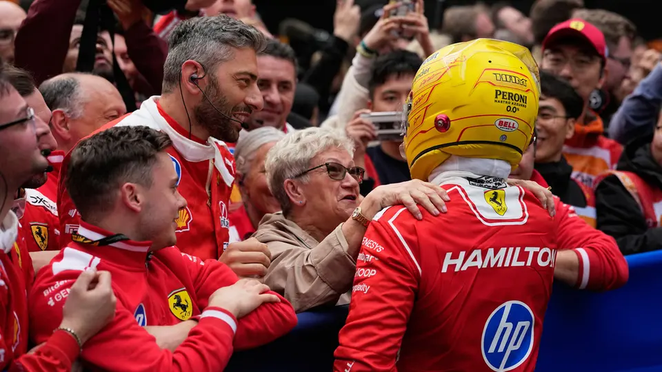 Hamilton al terminar su participación en el GP de China l AP