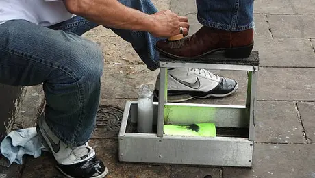 ¿Cómo operan los falsos boleros en CDMX? Este es el fraude que afecta a turistas