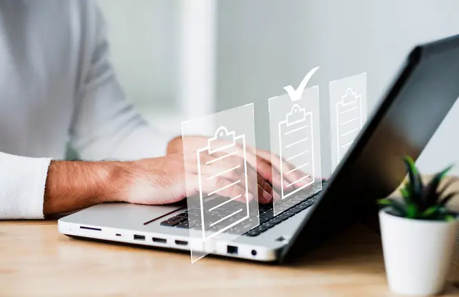 Las semanas cotizadas son fundamentales para acceder a una pensión / FREEPIK