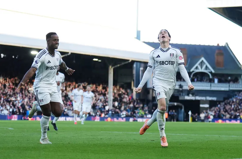 Harry Wilson celebra su gol con el Fulham en Premier League I AP