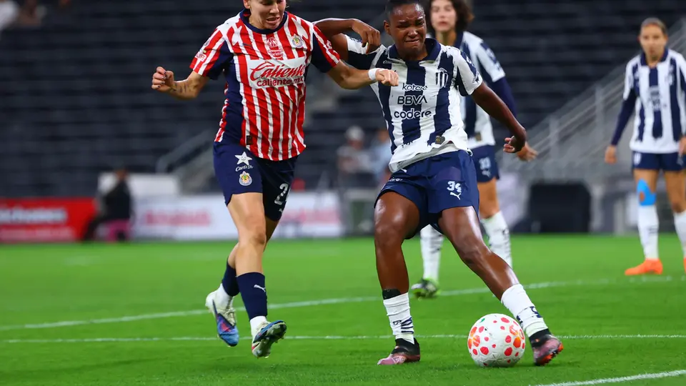 Chivas Femenil se salva de milagro y saca empate ante Rayadas