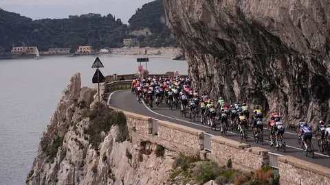 Ciclistas en Milano-Sanremo l X:Milano_Sanremo
